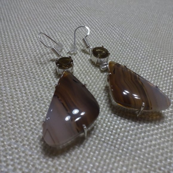 Beautiful "MONTANA AGATE & CARAMEL TOPAZ" Handmade Sterling Dangle Earrings 418B - Picture 3 of 3